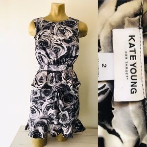 KATE YOUNG for Target ROSE Ruffle DRESS Size 2